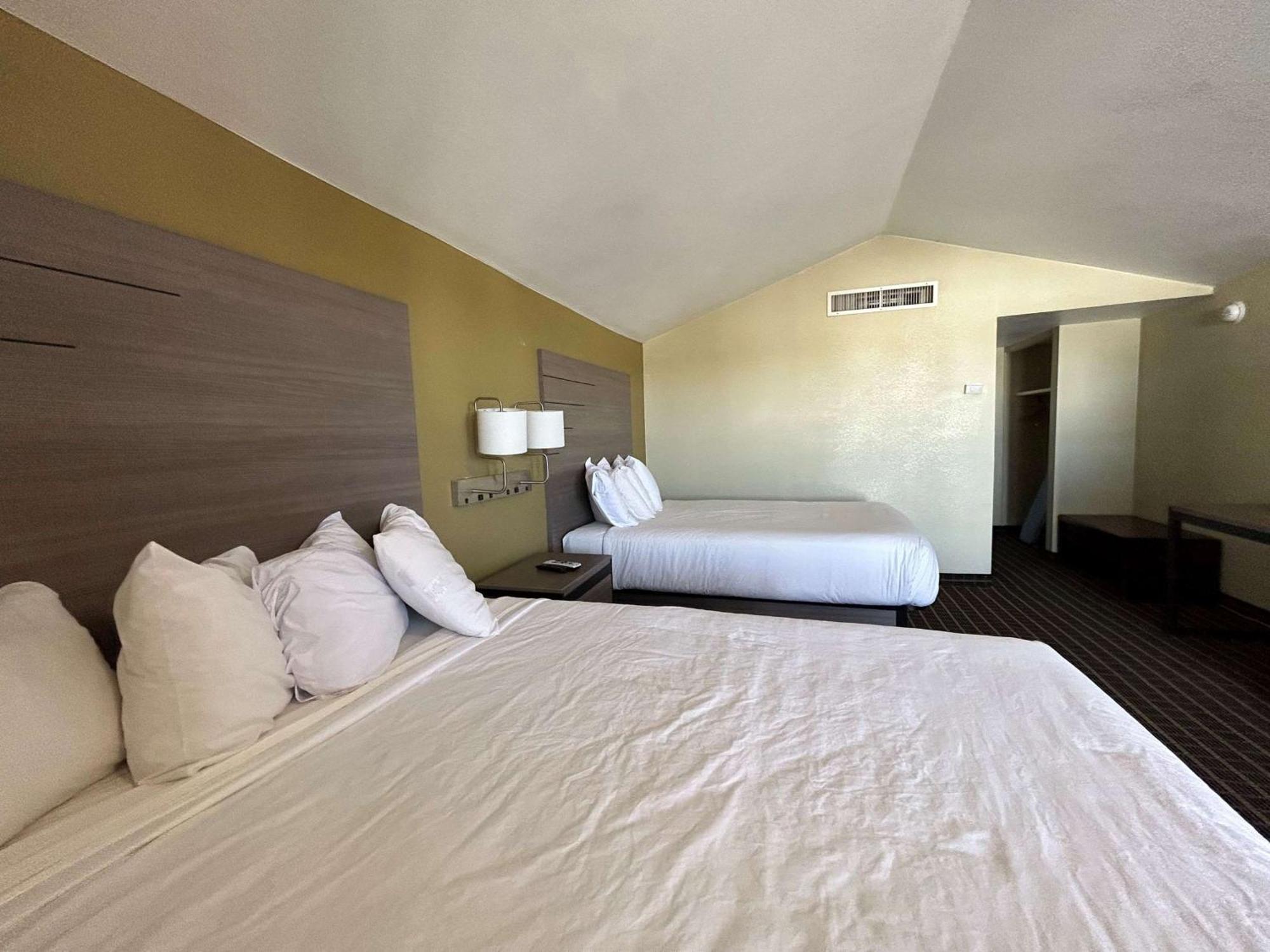 Surestay By Best Western Chambers Petrified Forest Екстер'єр фото