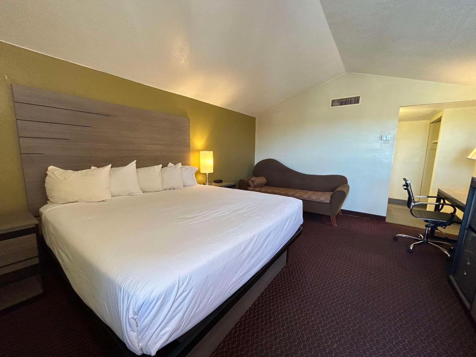 Surestay By Best Western Chambers Petrified Forest Екстер'єр фото
